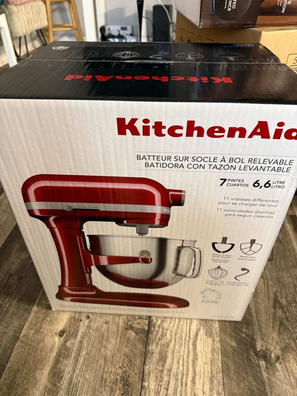 KitchenAid Stand Mixer in Glossy Red with Stainless Bowl